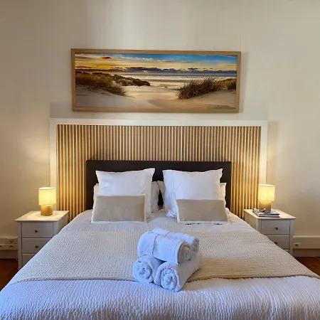Maison 8 Personnes Et Salle De Cinema Privee