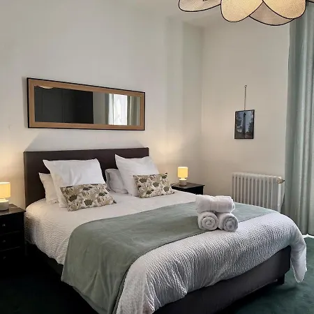 Maison 8 Personnes Et Salle De Cinema Privee *