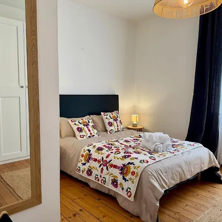 Maison 8 Personnes Et Salle De Cinema Privee *